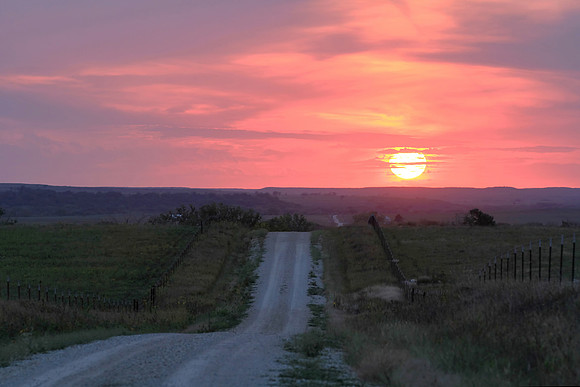 A Road to the Sunset